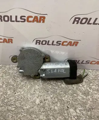 Volvo V70 Sunroof motor/actuator 10002328B00 G404451