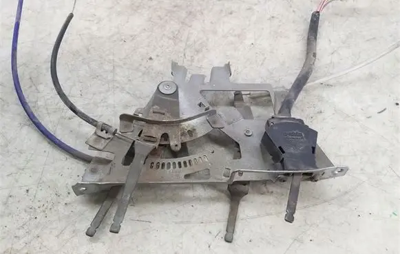 Suzuki Vitara (ET/TA) Climate control/heater control trim 