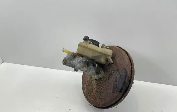 Mercedes-Benz W123 Brake booster