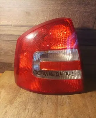 Skoda Octavia Mk2 (1Z) Rear/tail lights