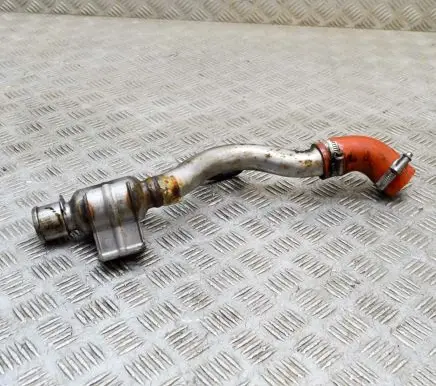 Intercooler hose/pipe