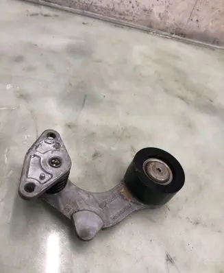 Hyundai Kona II Timing belt/chain tensioner 2528108ha0