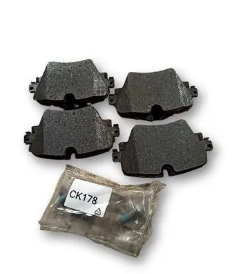 BMW 5 G30 G31 G38 Brake pads (front) 34106884492 6884492