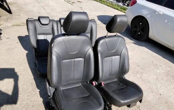 Ford Kuga II Interior set