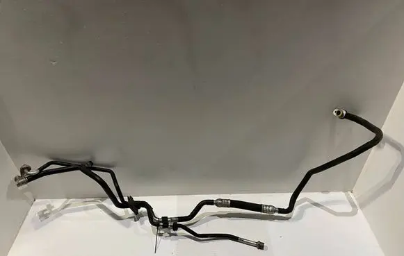 Air conditioning (A/C) pipe/hose