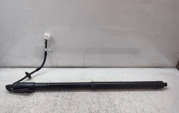 Nissan X-Trail T32 Tailgate/trunk strut/damper 905614CL0A