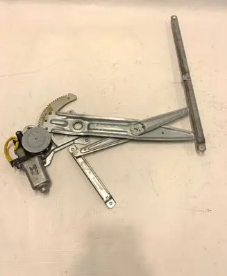 Suzuki Ignis Front door window regulator with motor 8343076G00