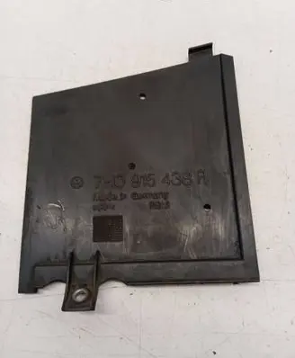 Volkswagen Transporter - Caravelle T5 Battery tray heat shield 7H0915438A