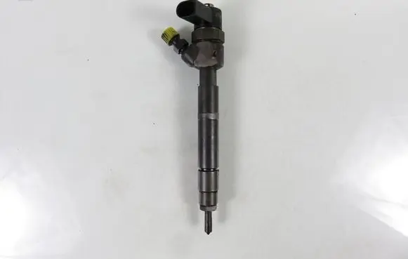 Chrysler PT Cruiser Fuel injector 0445110072 6110700987