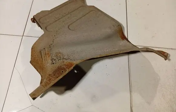 Toyota Avensis T250 Exhaust heat shield 