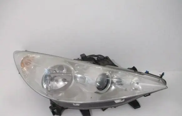 Peugeot 207 CC Headlight/headlamp 9683683880