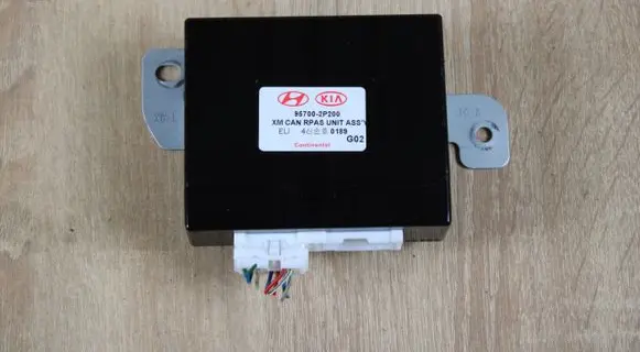 KIA Sorento Parking PDC control unit/module 957002P200