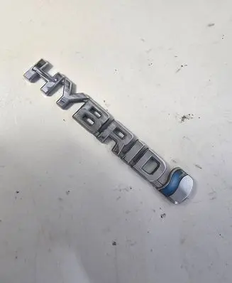 Toyota Prius (NHW20) Manufacturers badge/model letters 187L