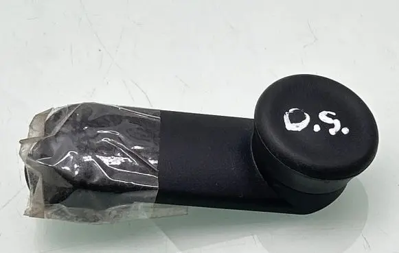 Opel Meriva B Rear door window winding handle 366703013