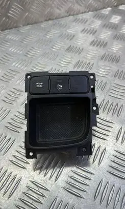 KIA Sorento Glove box 846572P915