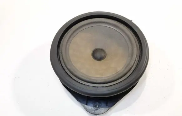 Audi A3 S3 8P Front door speaker 8P0035411 7606500214