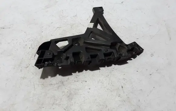 Renault Twingo III Rear bumper mounting bracket 850457396R