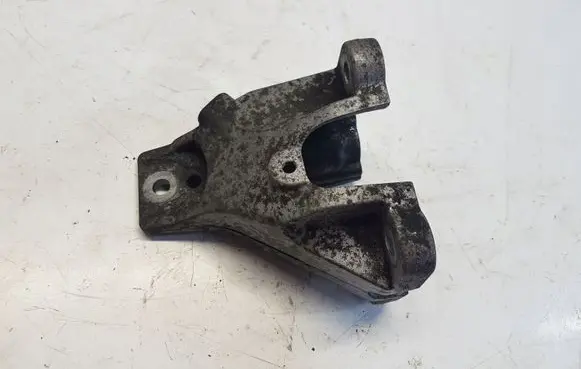 Jaguar XE Engine mount bracket GX73-6061-FB