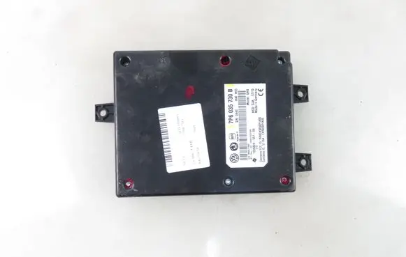 Seat Alhambra (Mk2) Bluetooth control unit module 7P6035730B