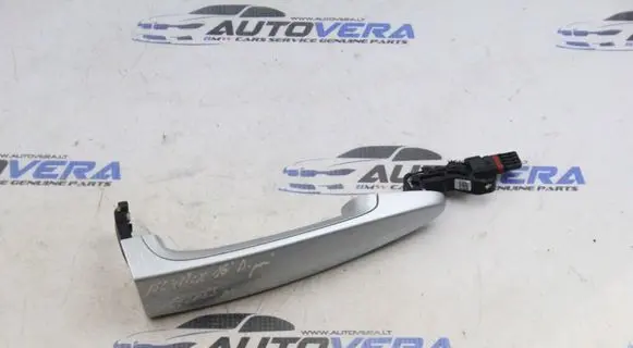 BMW 4 F32 F33 Front door exterior handle 7329358