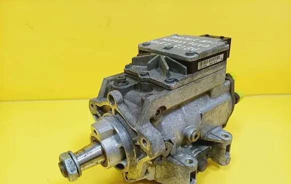 Audi A8 S8 D2 4D Fuel injection high pressure pump 0281010888 0986444006 0470506002