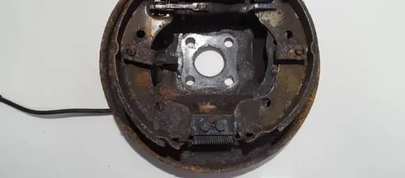 Nissan Note (E11) Handbrake/parking brake pads 