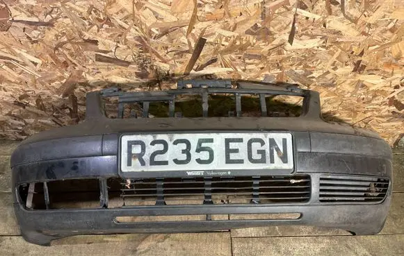 Volkswagen PASSAT B5 Front bumper 3B0807231