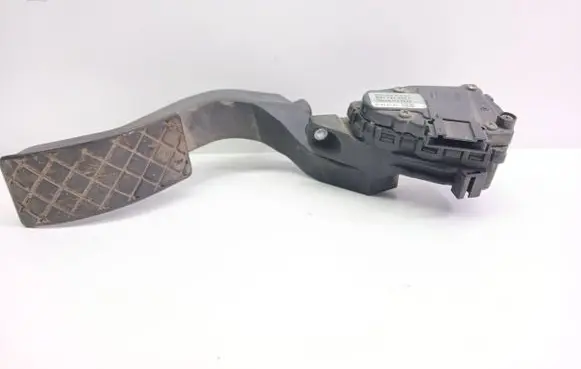 Volkswagen PASSAT B5.5 Accelerator throttle pedal 8D1721523F 6PV00837603