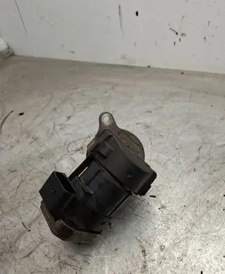 Mercedes-Benz E W211 EGR valve A642140
