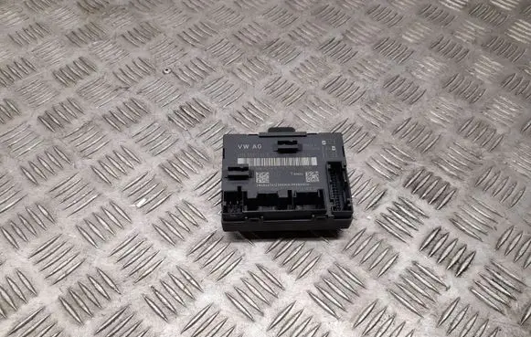 Audi A8 S8 D4 4H Door control unit/module 4H0959793R 4H0959793G