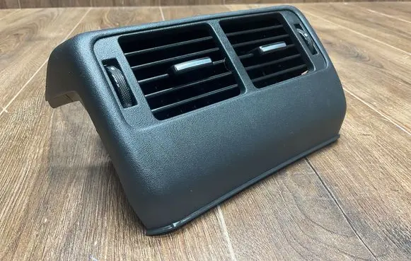 Land Rover Range Rover Velar Rear air vent grill J8A219C785AC
