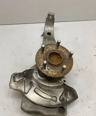 Tesla Model S Front wheel hub 6007017