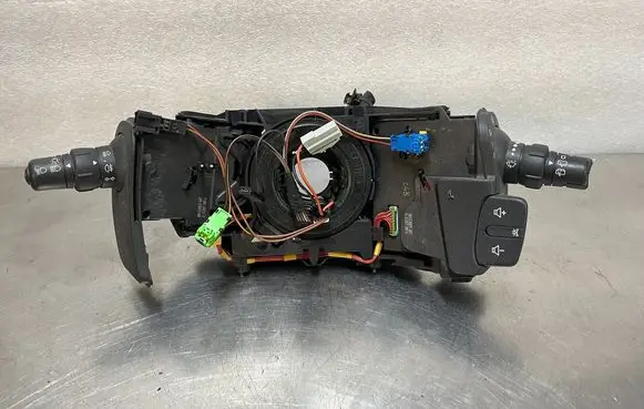Renault Clio III Other switches/knobs/shifts DORENAULTCLIOIII3