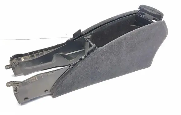 Mercedes-Benz E W211 Center console A2116800250