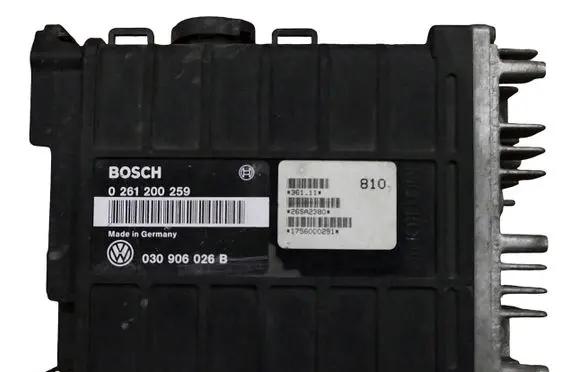 Volkswagen Polo II 86C 2F Engine control unit/module 030906026B