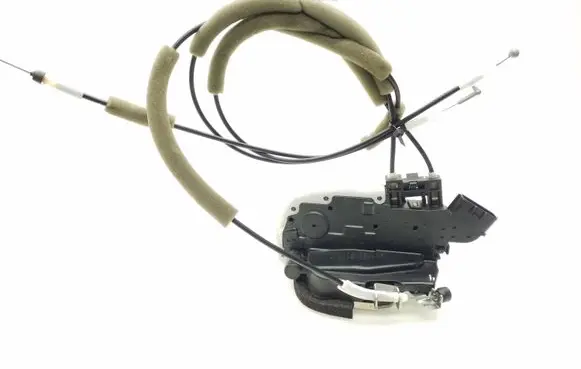 Nissan Leaf I (ZE0) Front door lock F5712110