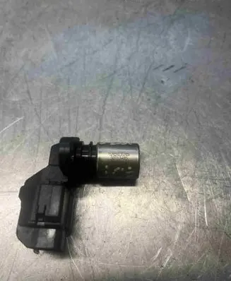 Volvo V70 Camshaft position sensor 30713485
