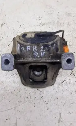 Audi A4 S4 B8 8K Engine mount bracket 8K0199381