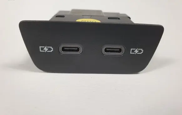 Volkswagen T-Roc USB socket connector 2G6035718
