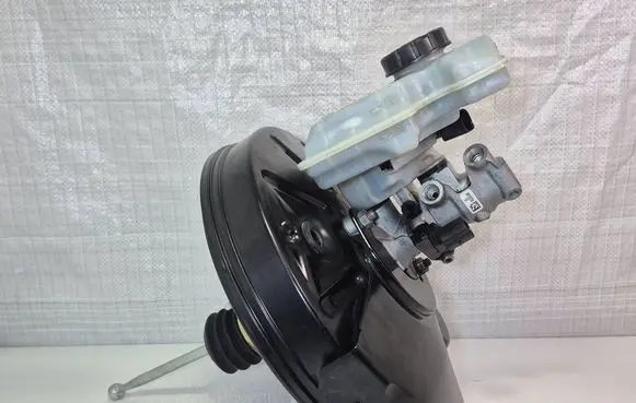 Skoda Octavia Mk3 (5E) Brake booster 5Q1614105BT 251178722704
