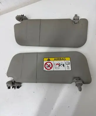 Toyota Avensis T270 Sun visor 