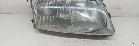 Volkswagen PASSAT B5 Headlight/headlamp 3B0941295A