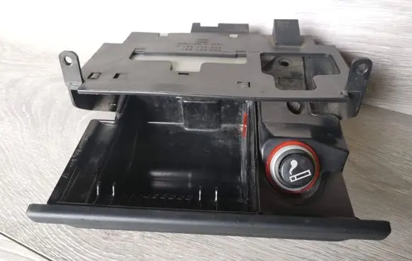 Audi 80 90 B3 Ashtray (front) 893857951A 893857951