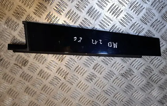 Mercedes-Benz E W212 Other rear door trim element 2126900387
