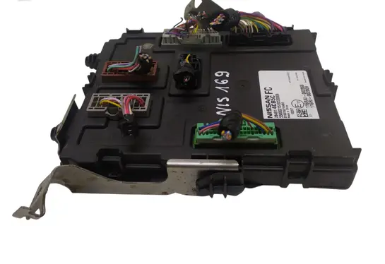 Nissan X-Trail T32 Comfort/convenience module 284B14CB5C 5500021510220008 S180192104B0