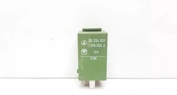 BMW 5 E34 Other relay 1378302