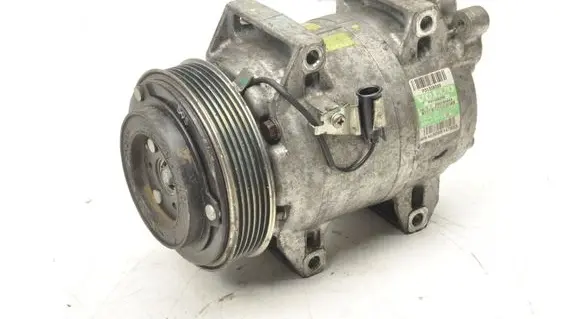 Volvo V70 Air conditioning (A/C) compressor (pump) 31308259