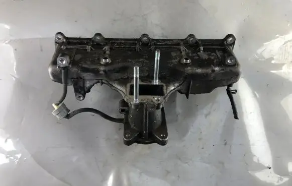 Toyota Auris 150 Intake manifold 171110R010
