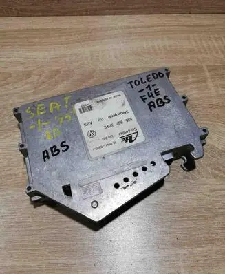 Volkswagen PASSAT B4 ABS control unit/module 535907379C