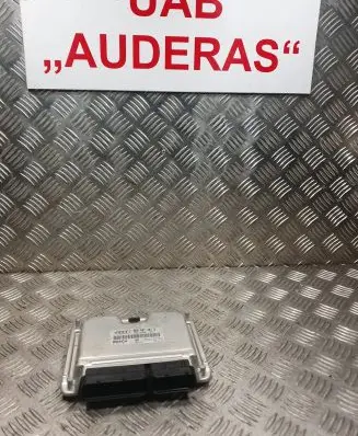 Audi A4 S4 B6 8E 8H Engine control unit/module 8E0907401Q 1039S01812 0281011135
